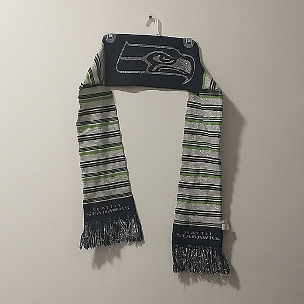 Forever Collectibles Seattle Seahawks Scarf
